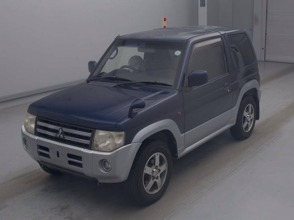 MITSUBISHI PAJERO MINI