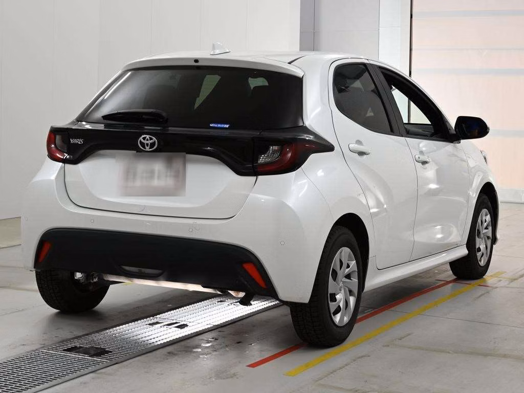 TOYOTA YARIS
