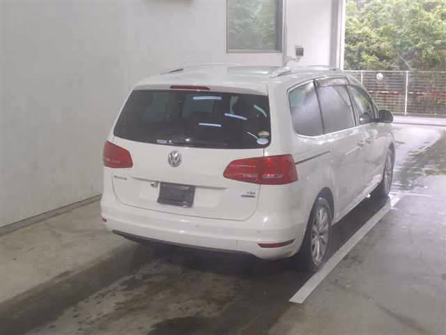 VOLKSWAGEN SHARAN