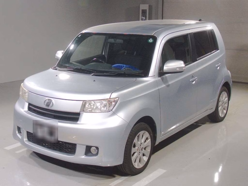 TOYOTA BB