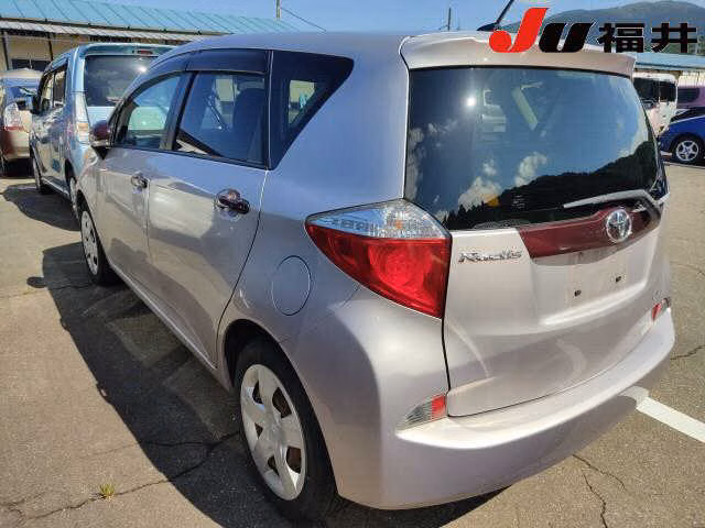 TOYOTA RACTIS