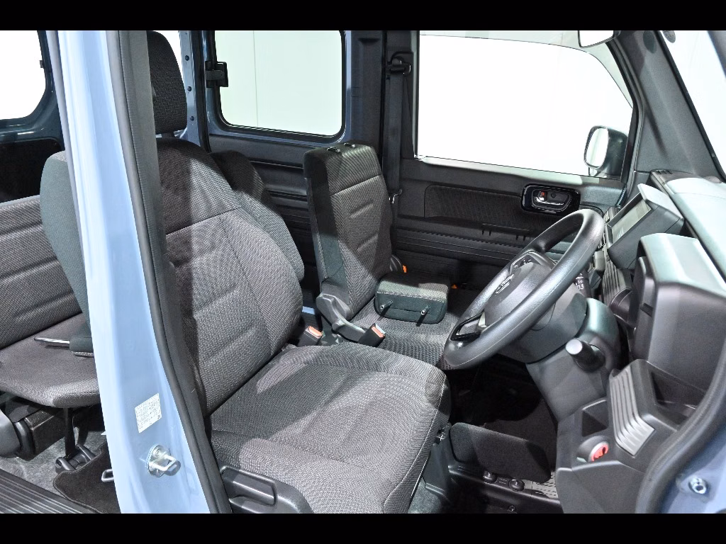 HONDA N-VAN