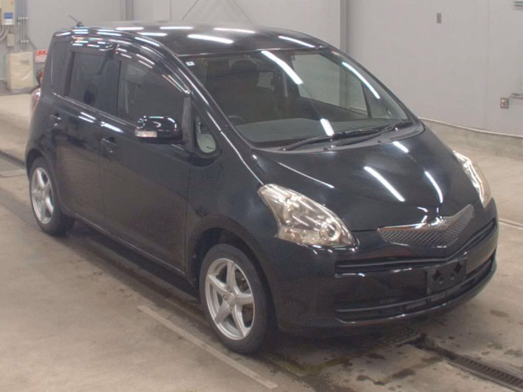 TOYOTA RACTIS