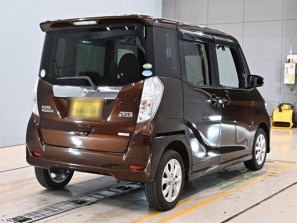 NISSAN DAYZ ROOX