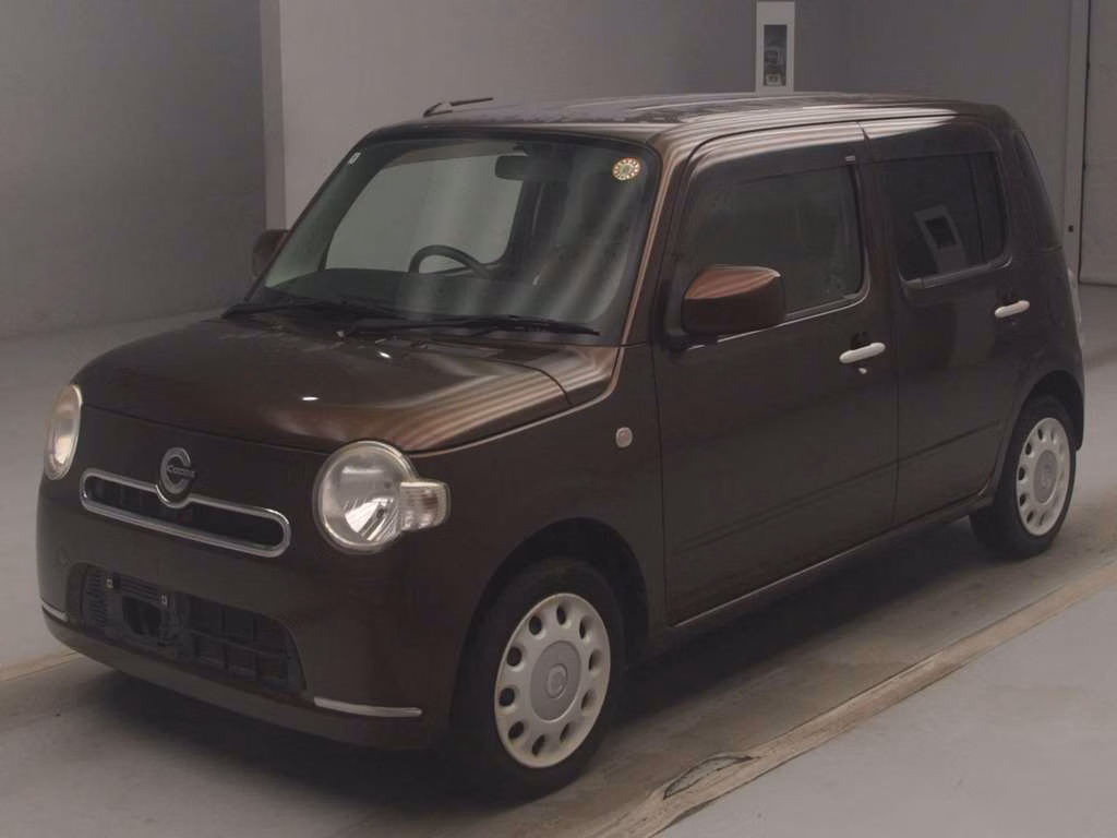 DAIHATSU MIRA COCOA
