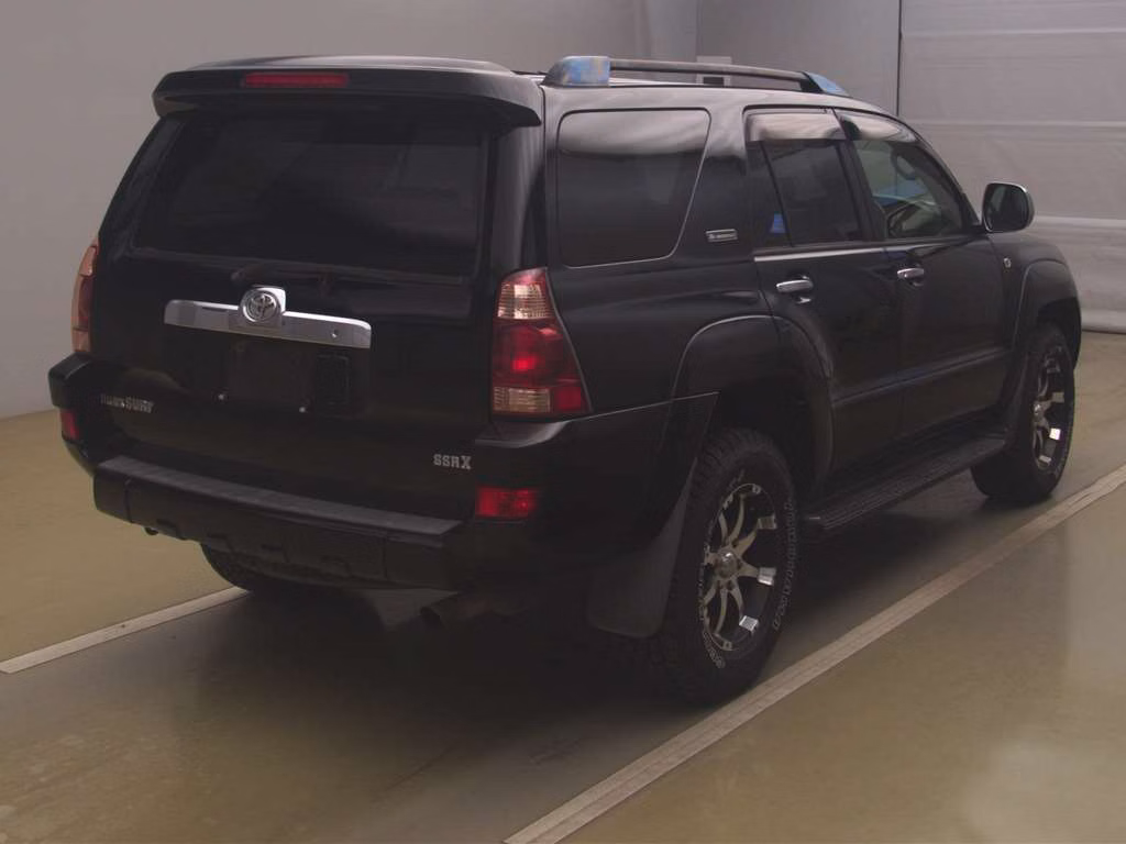 TOYOTA HILUX SURF