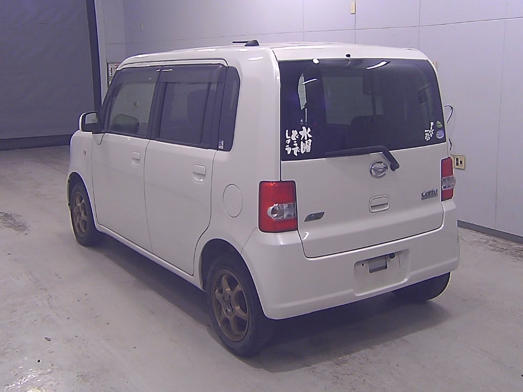 DAIHATSU MOVE CONTE