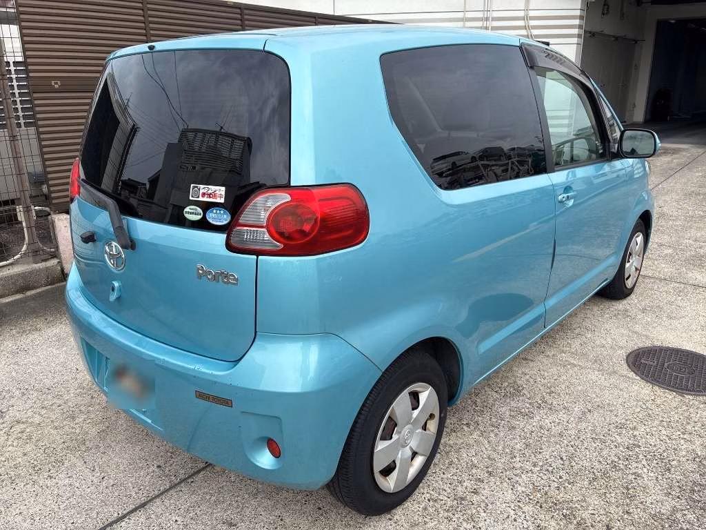 TOYOTA PORTE