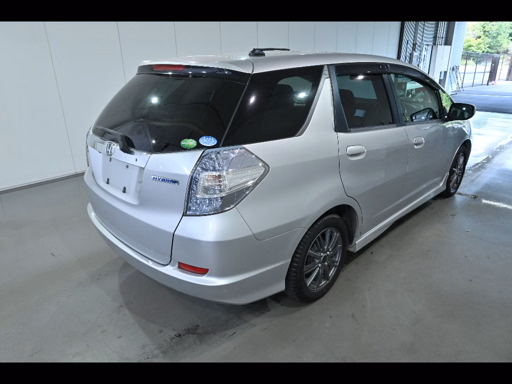 HONDA FIT SHUTTLE