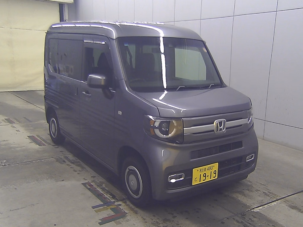 HONDA N-VAN