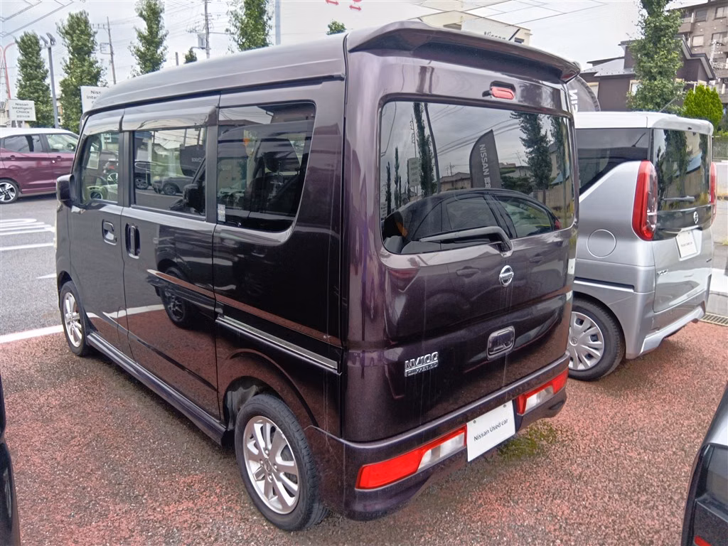 NISSAN NV100 CLIPPER