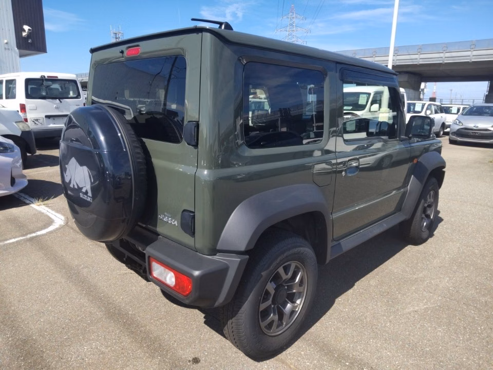 SUZUKI JIMNY SIERRA
