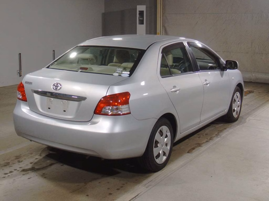 TOYOTA BELTA