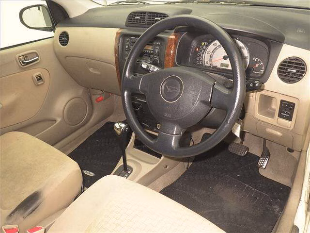 DAIHATSU MIRA AVY
