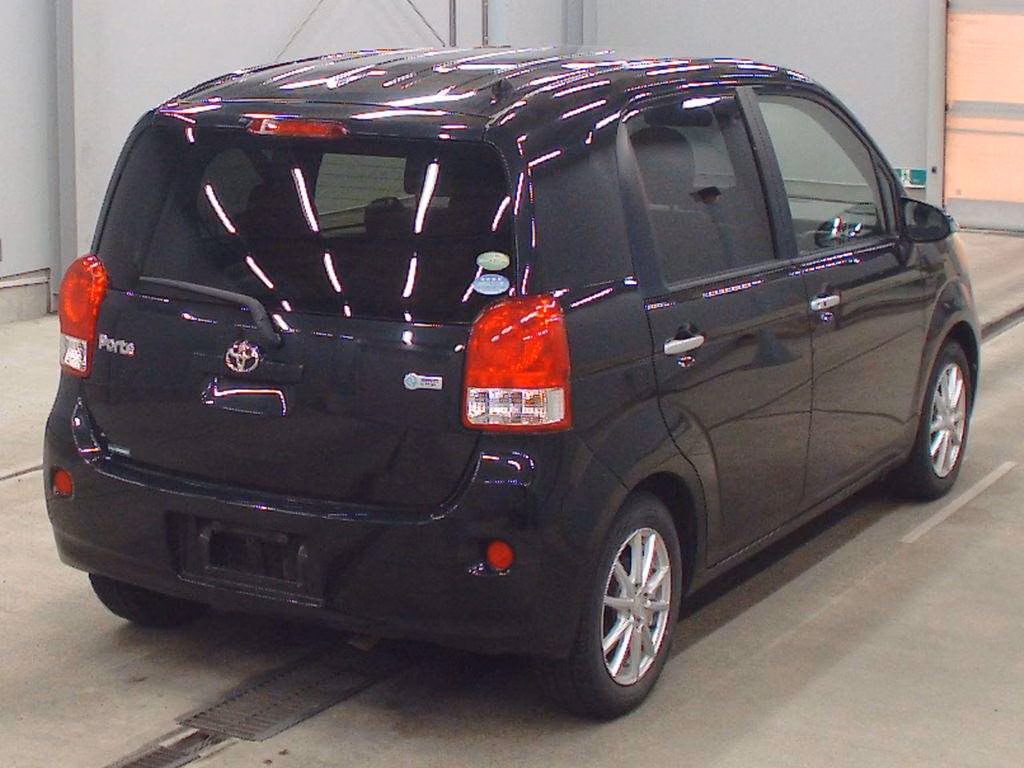 TOYOTA PORTE