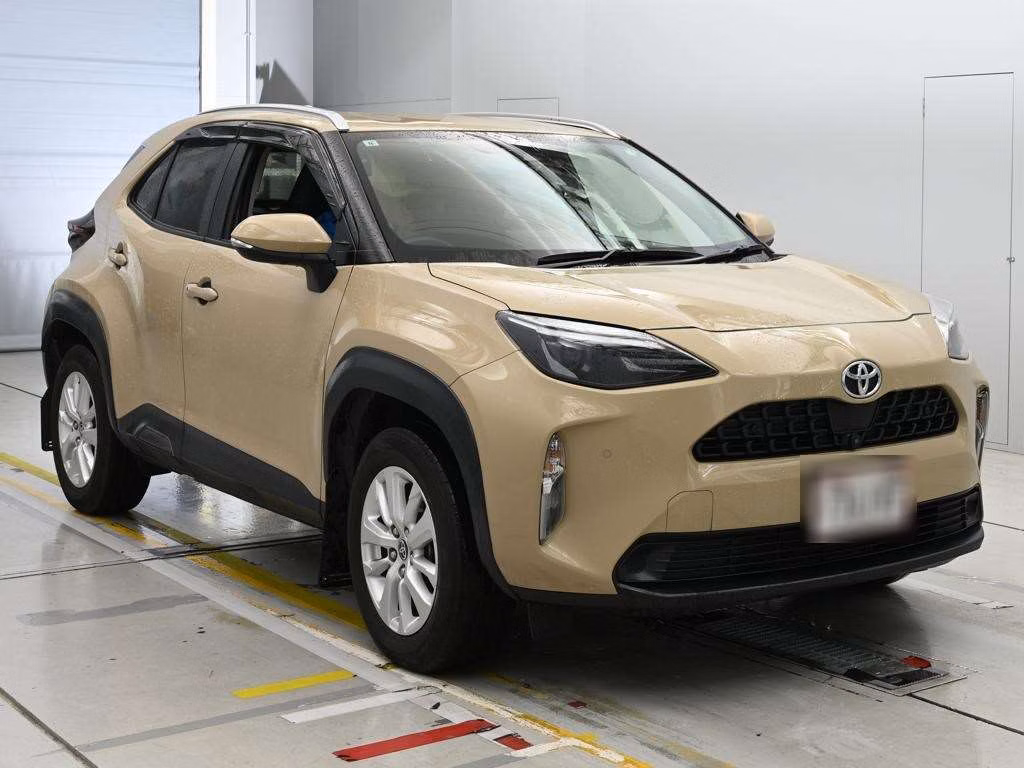 TOYOTA YARIS CROSS