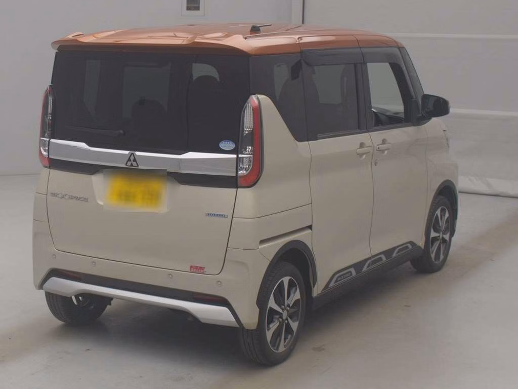 MITSUBISHI EK SPACE