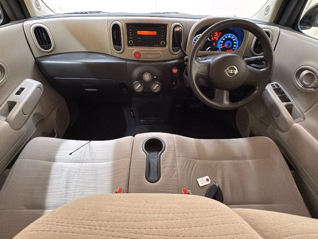 NISSAN CUBE