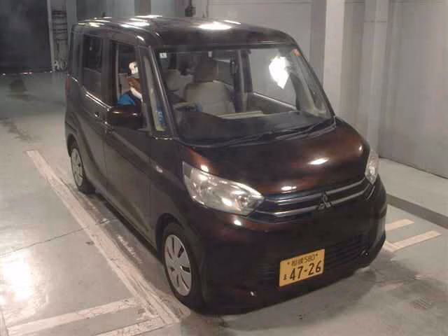 MITSUBISHI EK SPACE