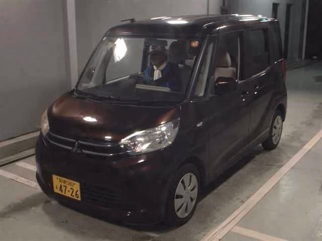 MITSUBISHI EK SPACE