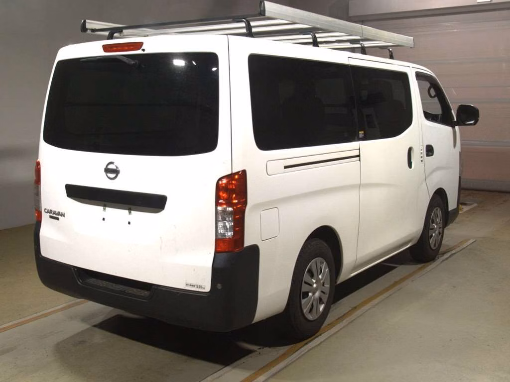 NISSAN NV350 CARAVAN