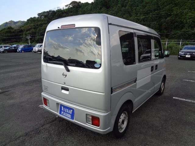NISSAN NV100 CLIPPER