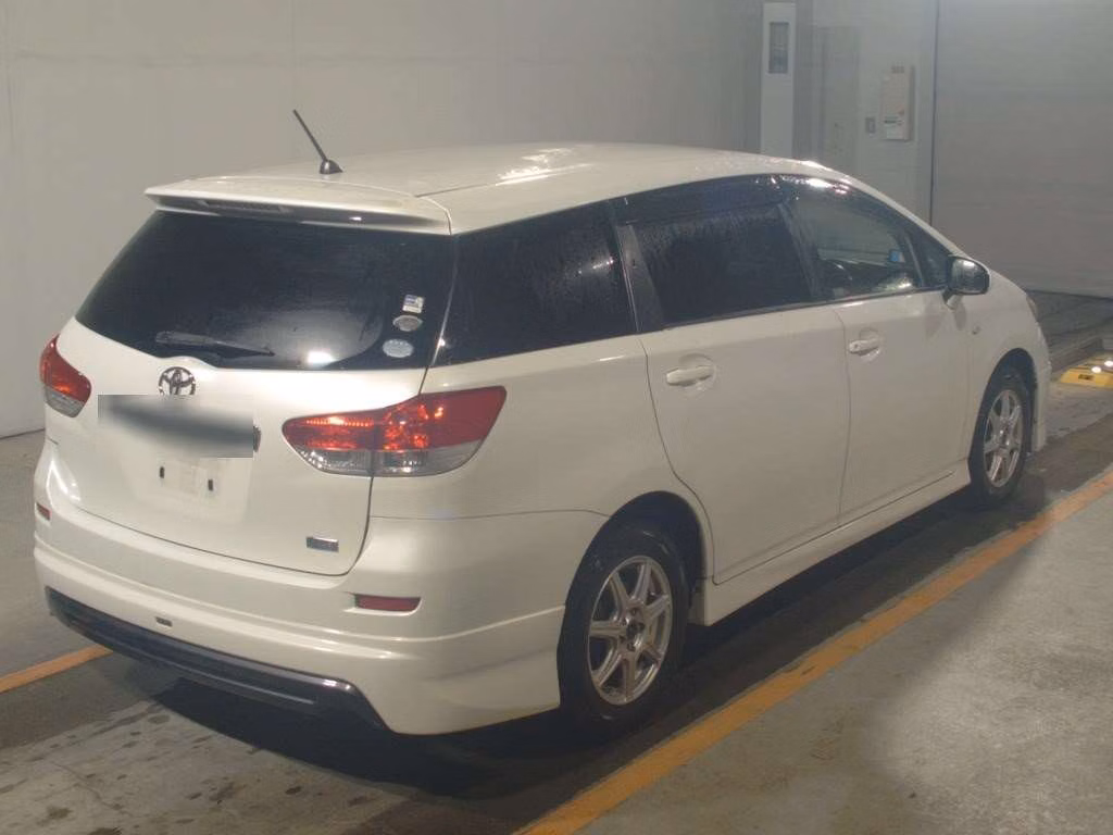 TOYOTA WISH