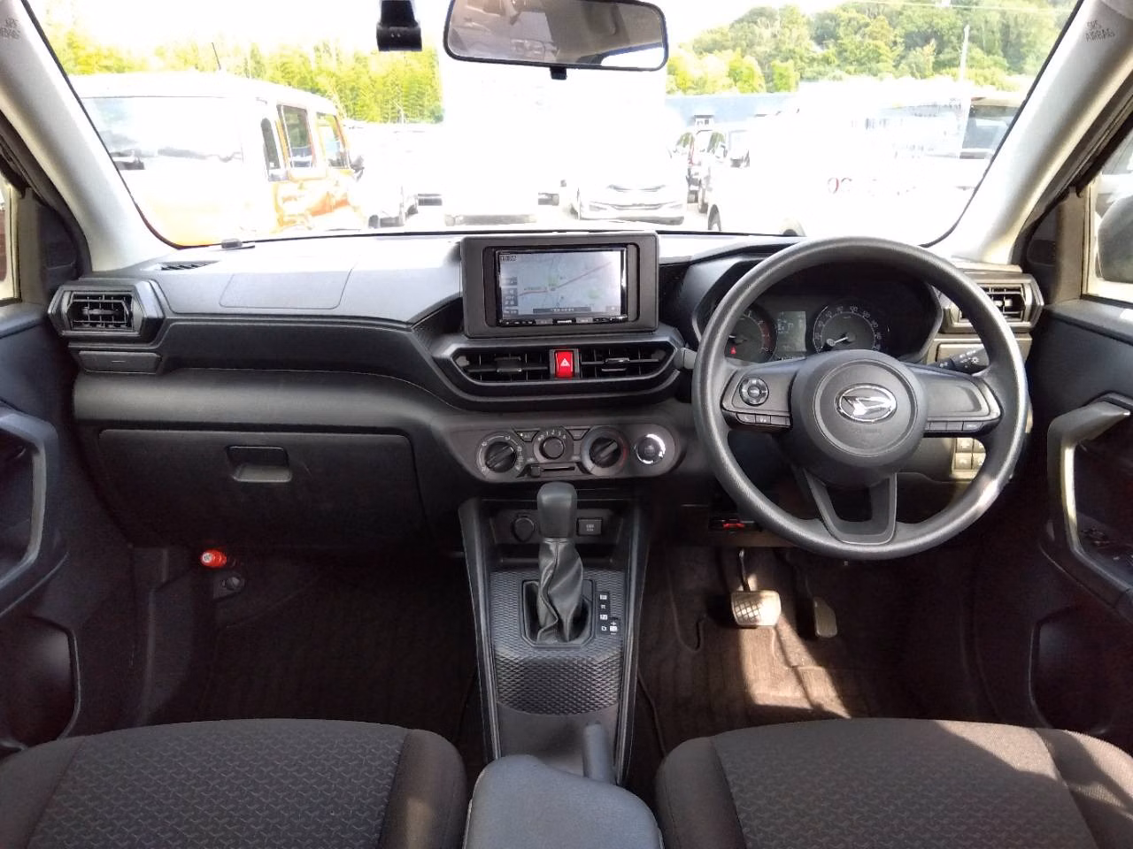 DAIHATSU ROCKY