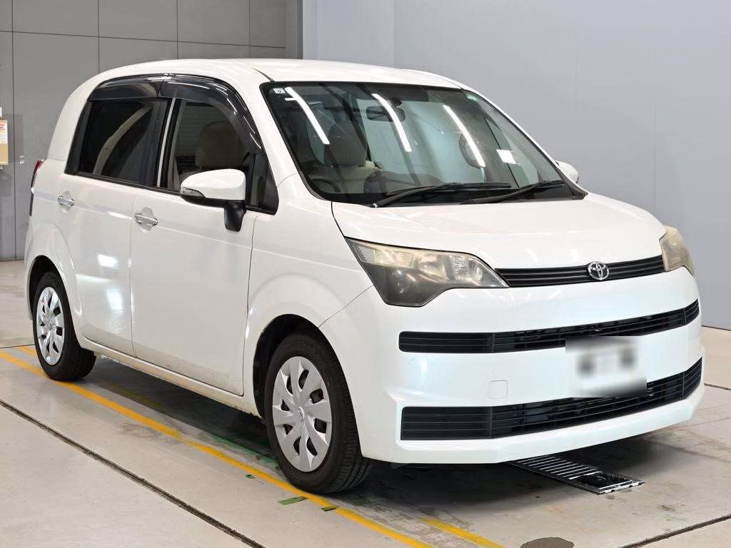 TOYOTA SPADE