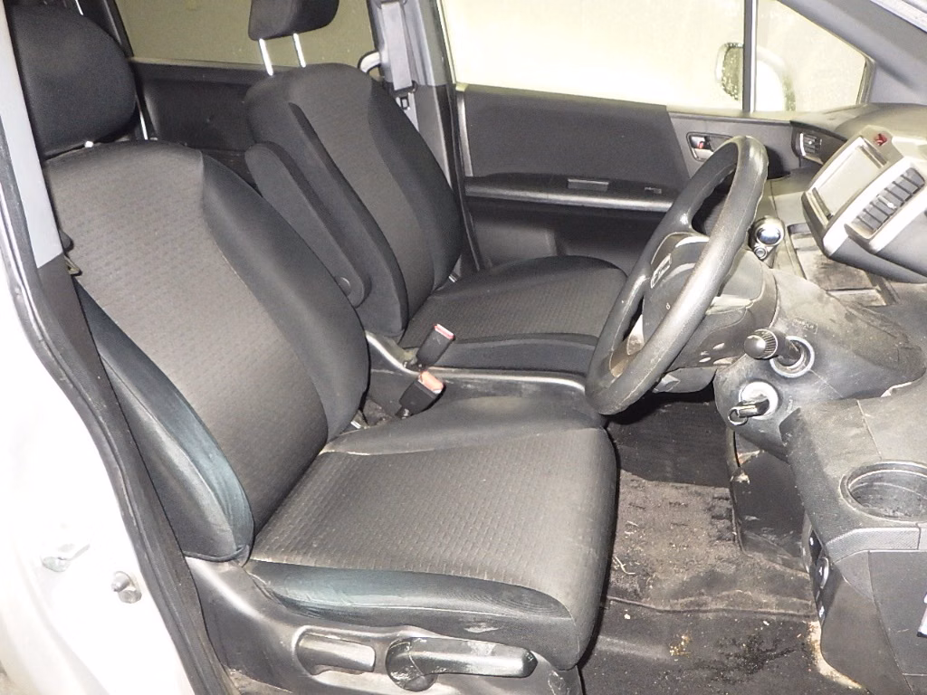 HONDA FREED SPIKE