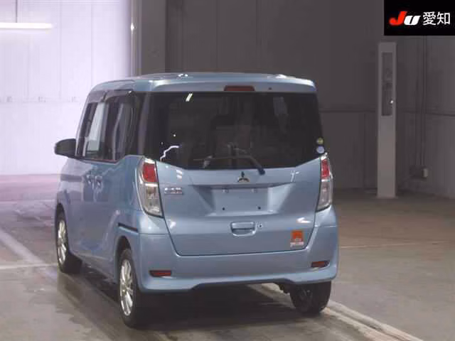 MITSUBISHI EK SPACE