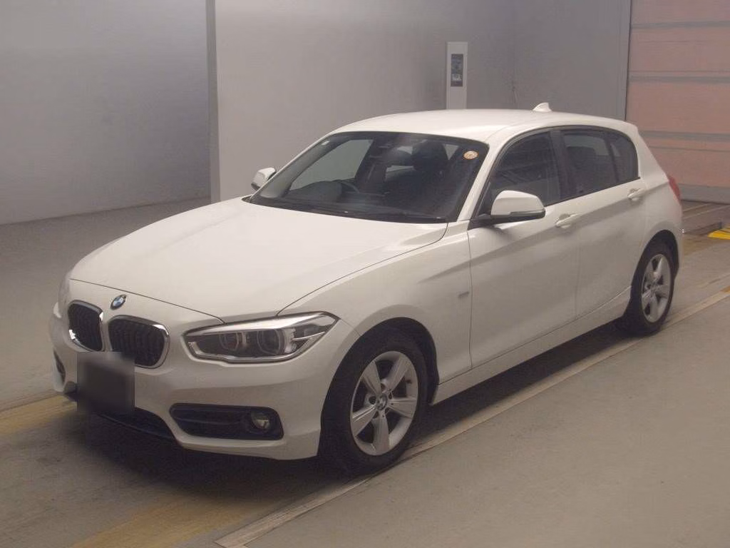 BMW 1-SERIES