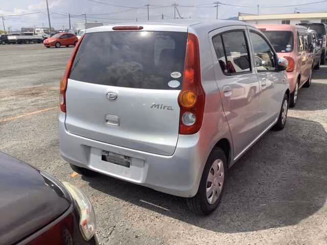 DAIHATSU MIRA