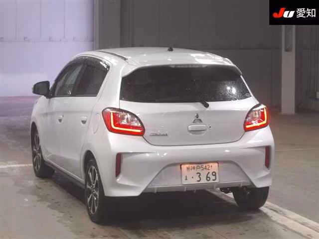 MITSUBISHI MIRAGE