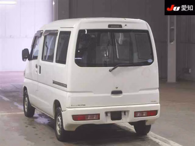 MITSUBISHI MINICAB