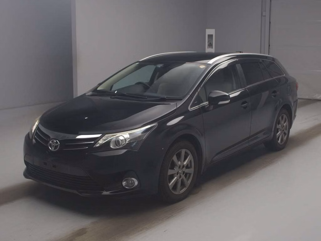 TOYOTA AVENSIS
