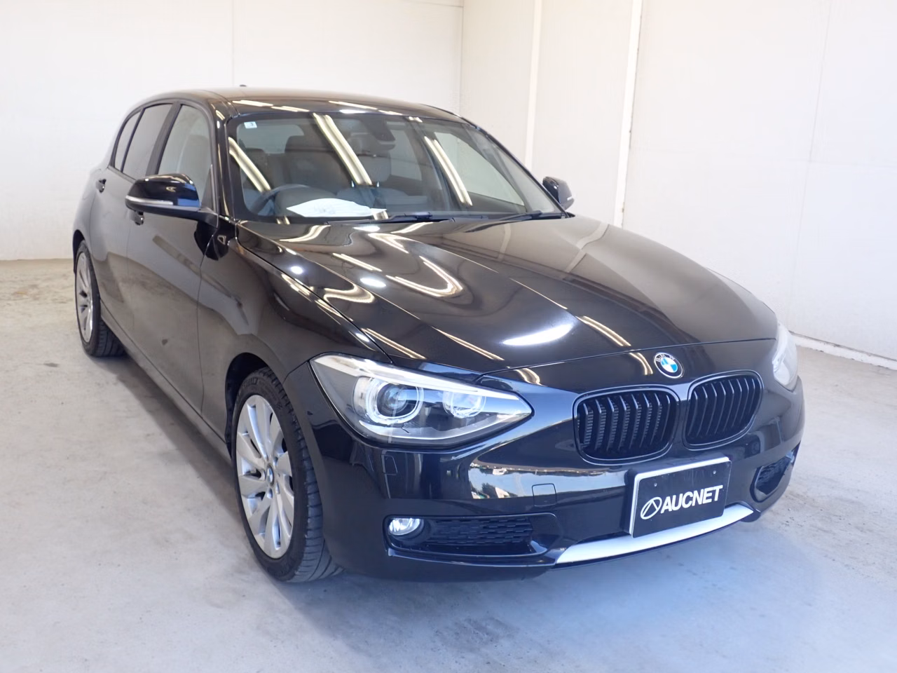 BMW 1-SERIES