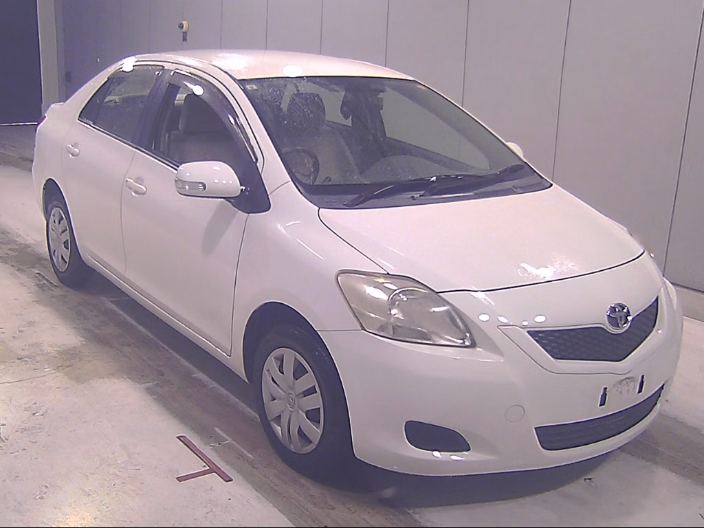 TOYOTA BELTA