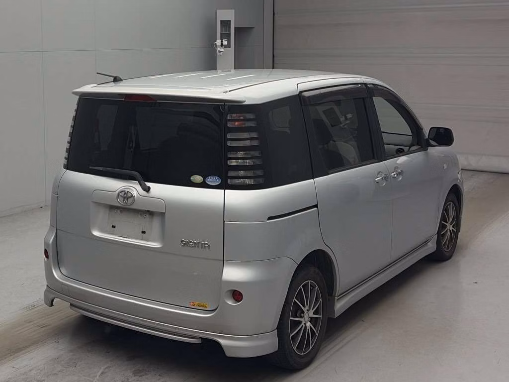 TOYOTA SIENTA