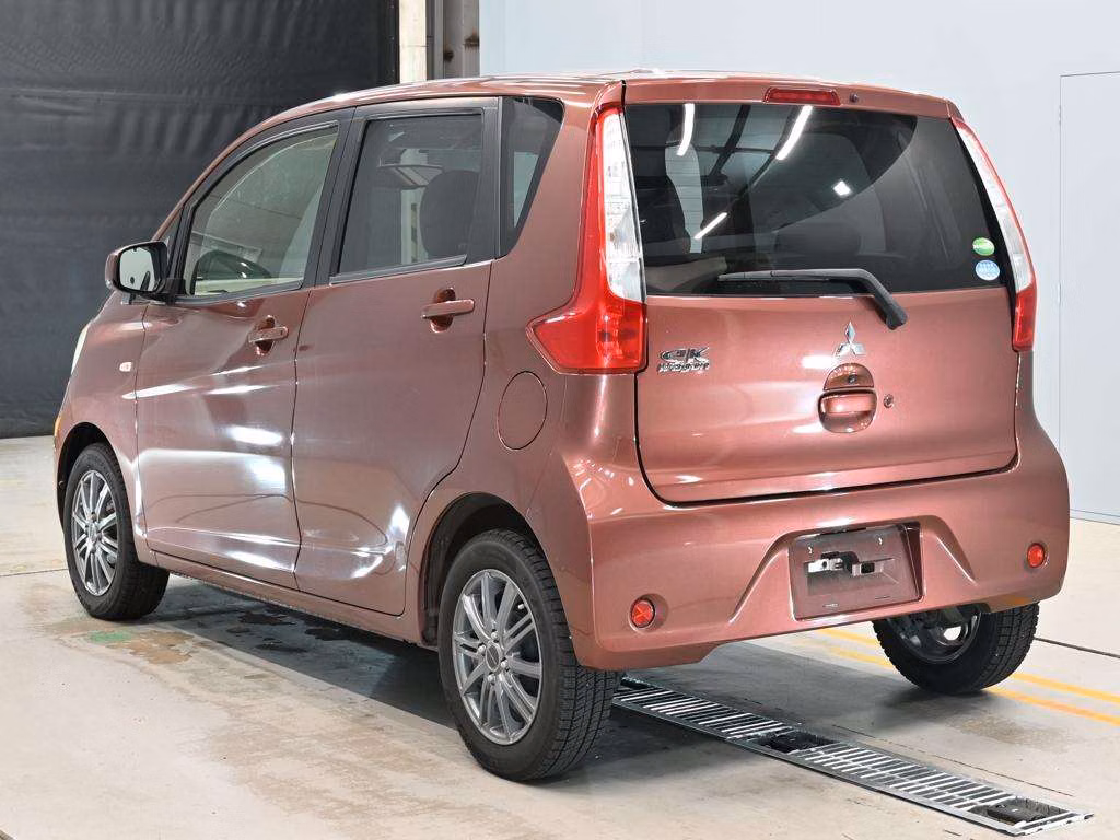 MITSUBISHI EK WAGON
