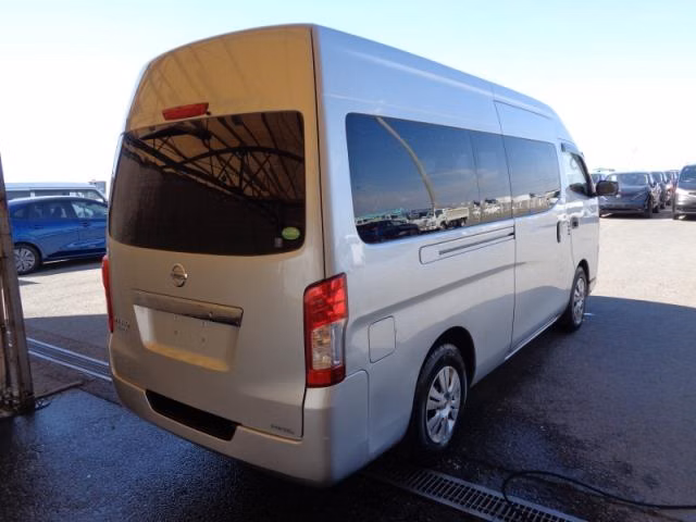 NISSAN NV350 CARAVAN