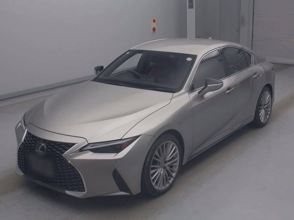 Lexus IS300h