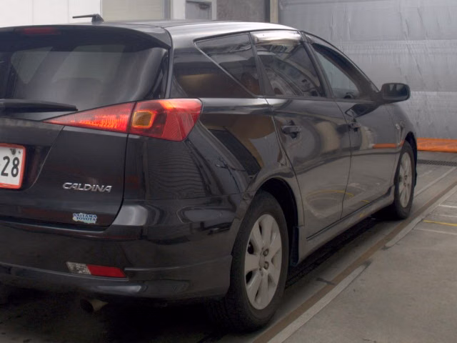 TOYOTA CALDINA