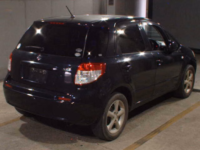 SUZUKI SX4