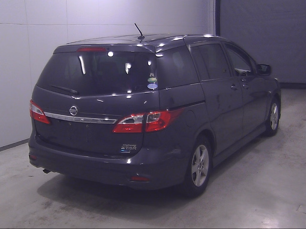 NISSAN LAFESTA