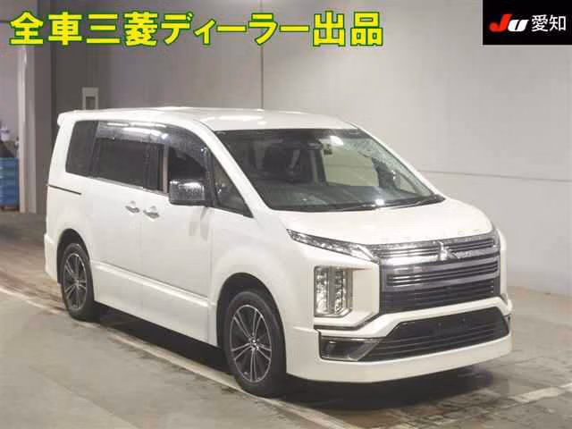 MITSUBISHI DELICA D:5
