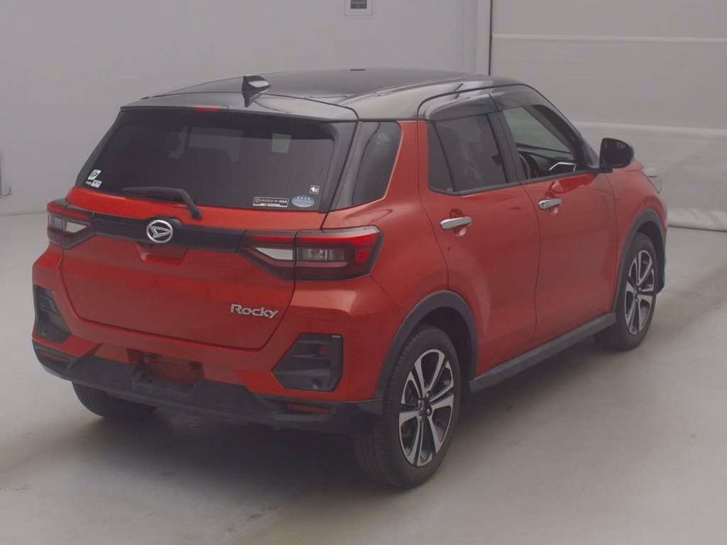 DAIHATSU ROCKY