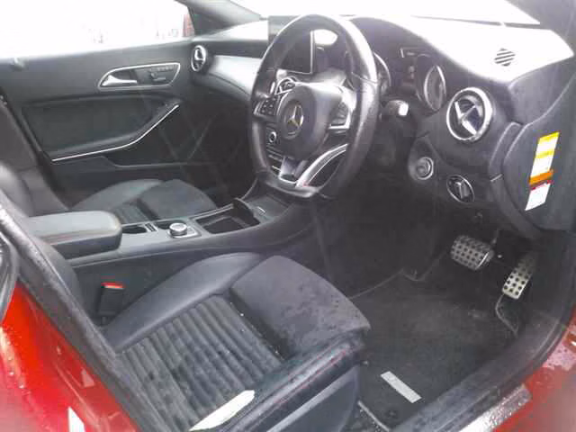 MERCEDES-BENZ CLA-CLASS