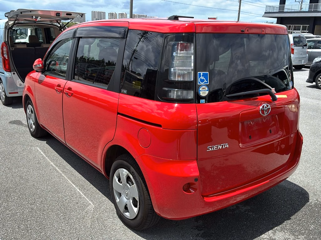 TOYOTA SIENTA