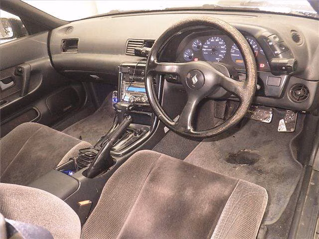 NISSAN SKYLINE